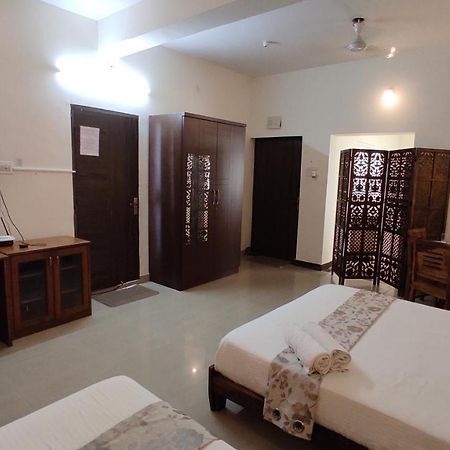 Redstone Villa And Suites Bangalore Luaran gambar