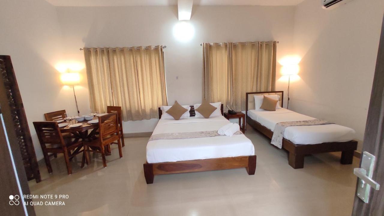 Redstone Villa And Suites Bangalore Luaran gambar