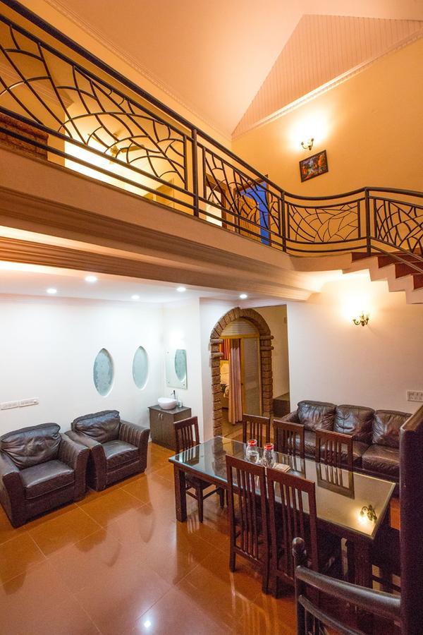 Redstone Villa And Suites Bangalore Luaran gambar
