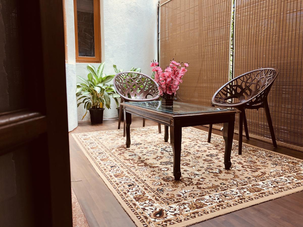 Redstone Villa And Suites Bangalore Luaran gambar
