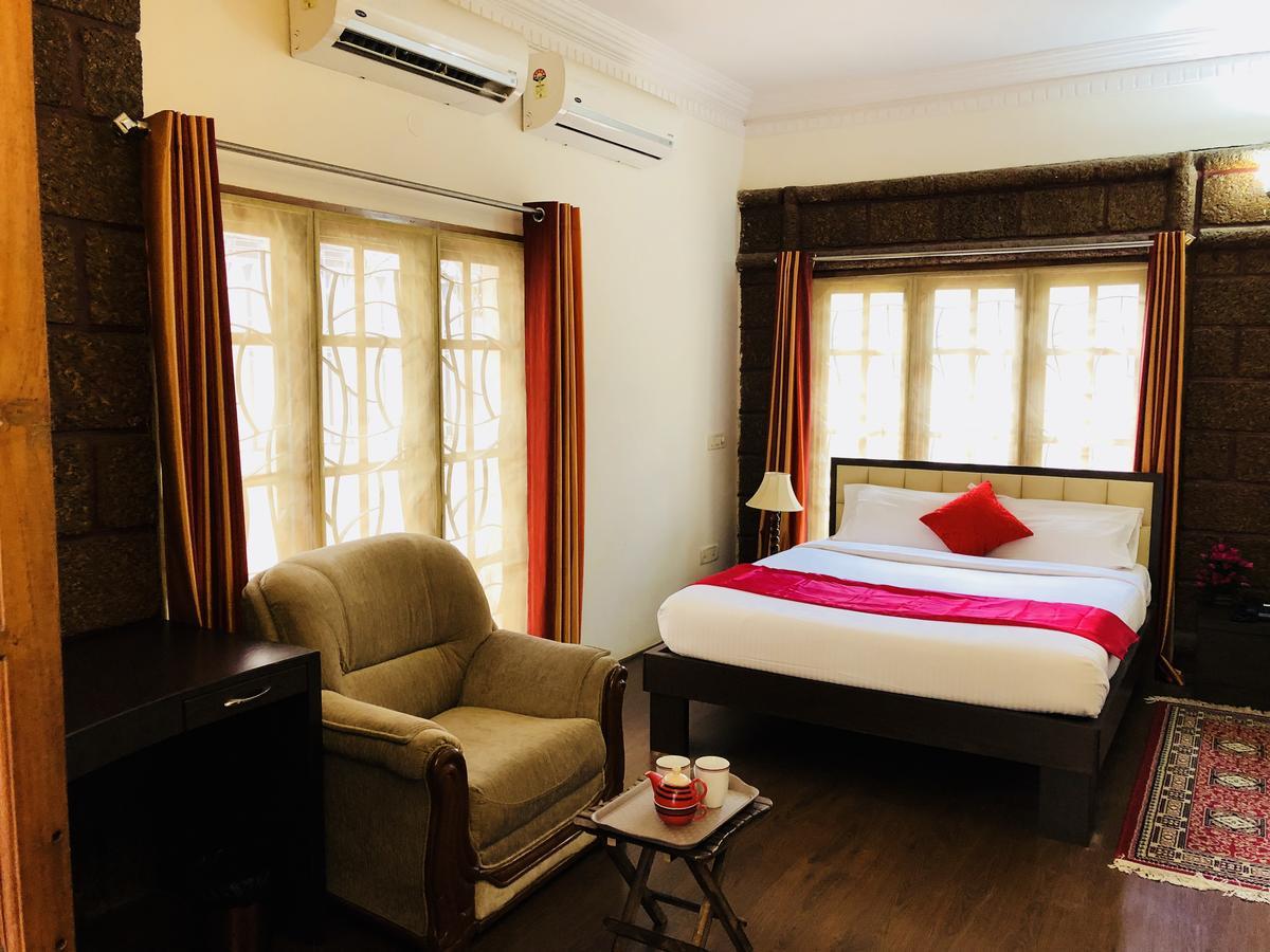 Redstone Villa And Suites Bangalore Luaran gambar